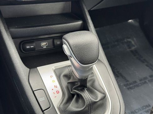 Used 2024 Kia Forte LXS image 17