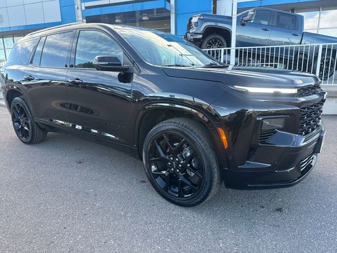 Used 2024 Chevrolet Traverse RS w/ LPO, Floor Liner Package image 7