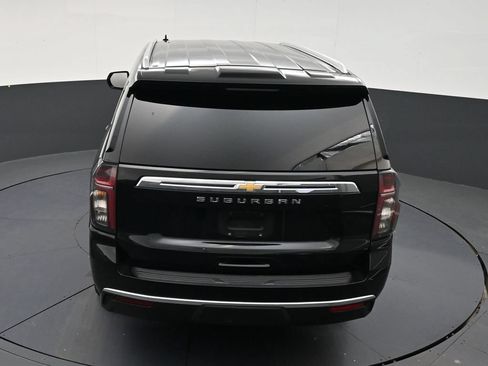 Used 2024 Chevrolet Suburban LS RWD image 14