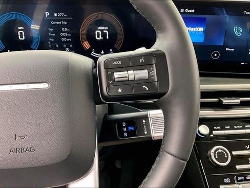 Certified 2026 Hyundai Santa Fe SE AWD/4WD image 23