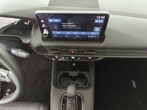 Certified 2026 Honda HR-V Sport image 15