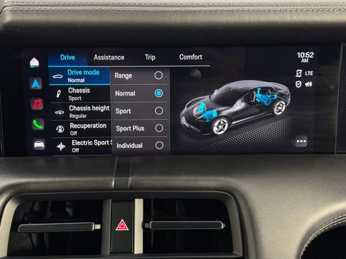 Used 2020 Porsche Taycan Turbo image 31