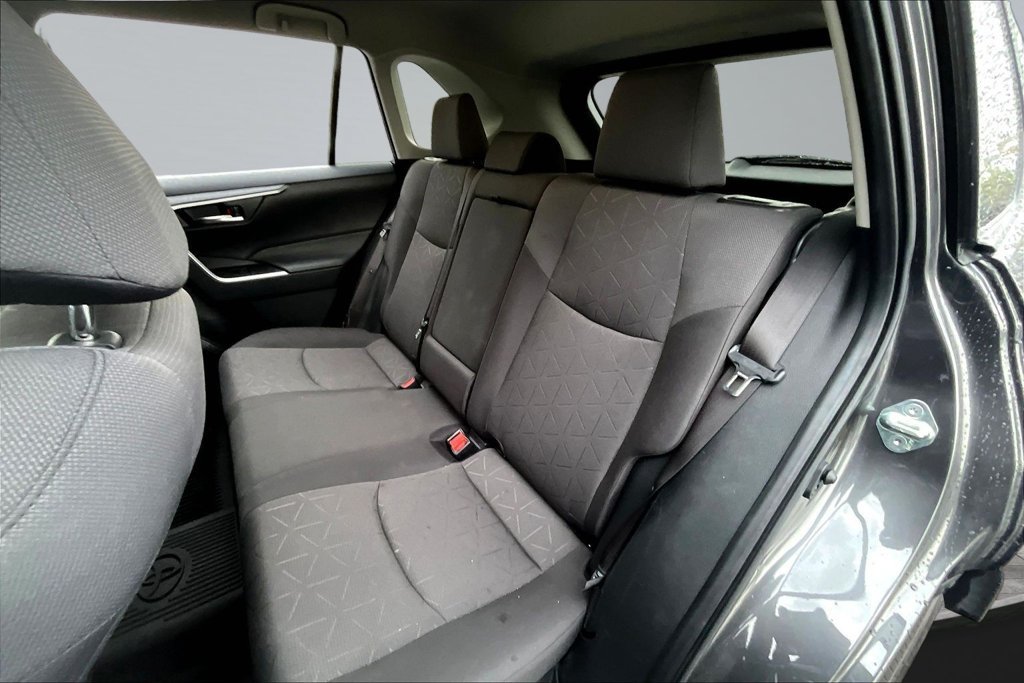 Used 2023 Toyota RAV4 XLE w/ XLE Grade Weather Package AWD/4WD image 22