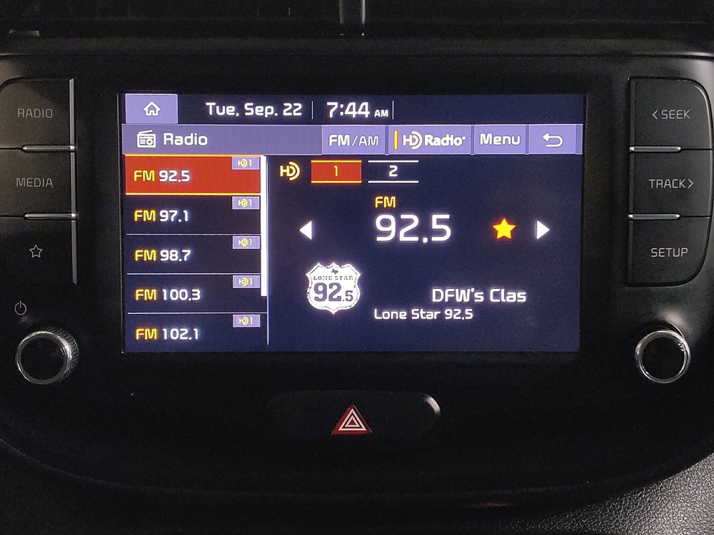 Used 2023 Kia Soul LX w/ Option Group 015 FWD image 25