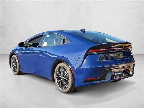 New 2027 Toyota Prius Limited FWD image 9