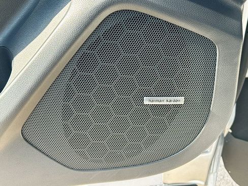 Certified 2025 Subaru Ascent Limited image 25