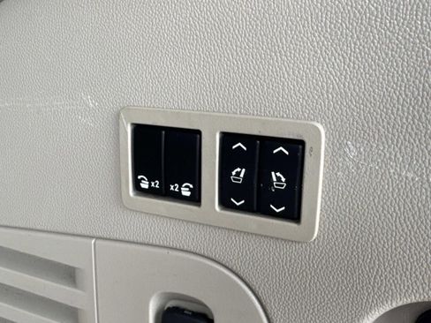 Used 2019 GMC Yukon Denali w/ Denali Ultimate Package image 9