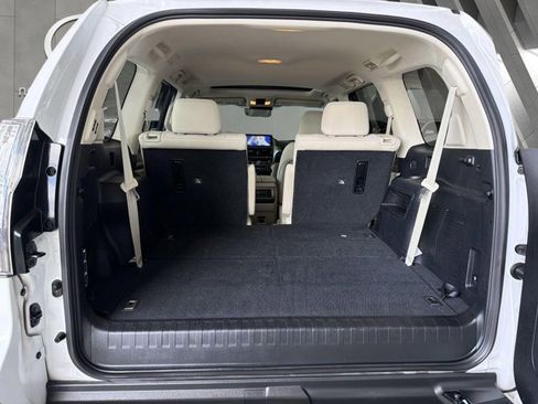 Certified 2022 Lexus GX 460 Premium AWD/4WD image 24