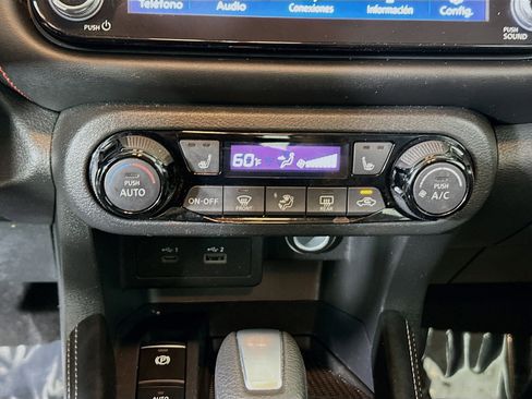 Used 2023 Nissan Kicks SR w/ SR Premium Package FWD image 23