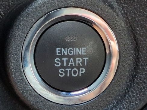 Used 2024 Subaru Outback Touring XT AWD/4WD image 29