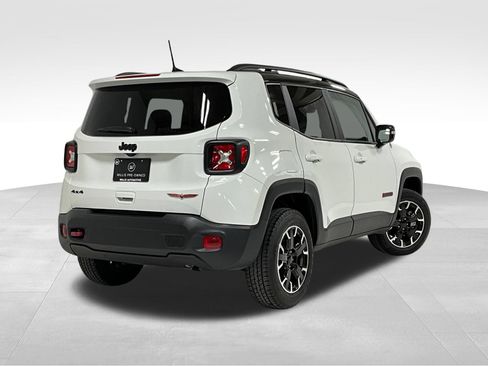 Used 2023 Jeep Renegade Trailhawk AWD/4WD image 5
