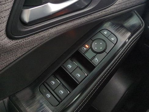 Certified 2023 Nissan Rogue SV FWD image 18