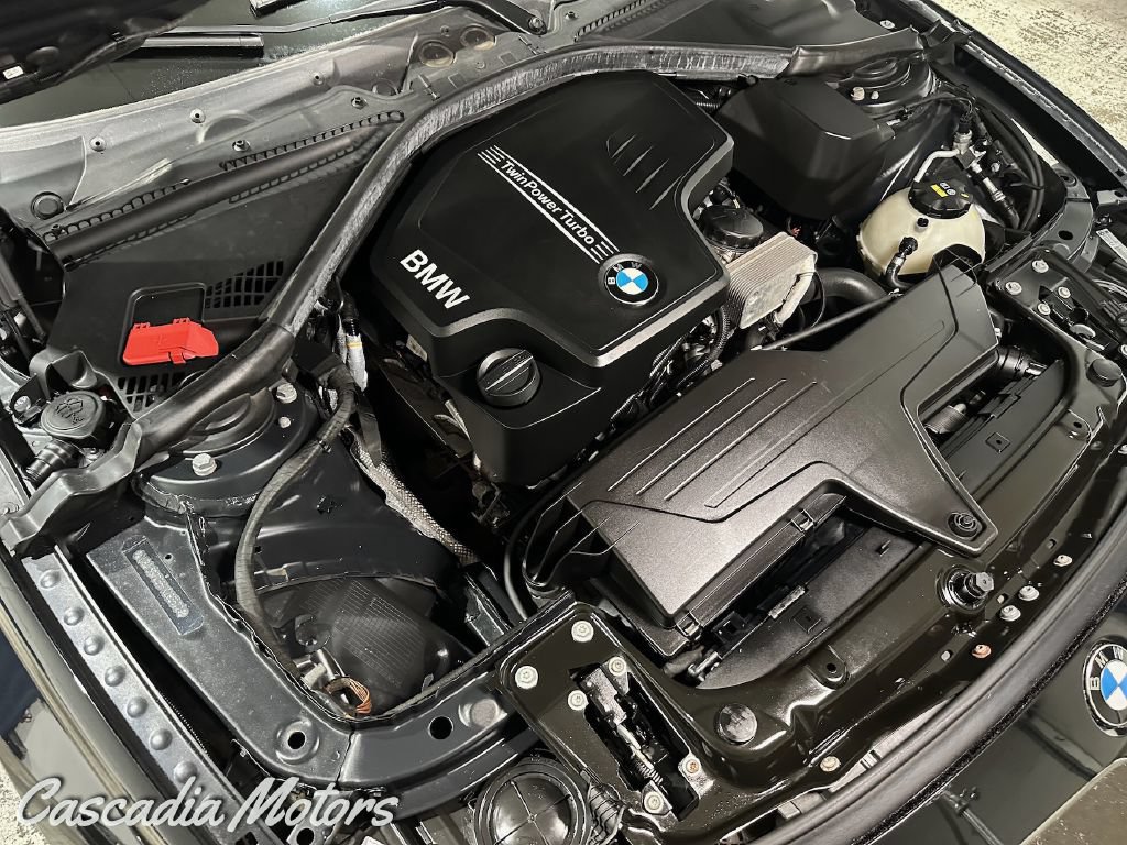 Used 2015 BMW 328i xDrive Wagon AWD/4WD image 34