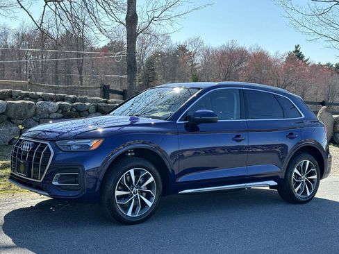 Used 2021 Audi Q5 Premium Plus w/ Premium Plus Package AWD/4WD image 12
