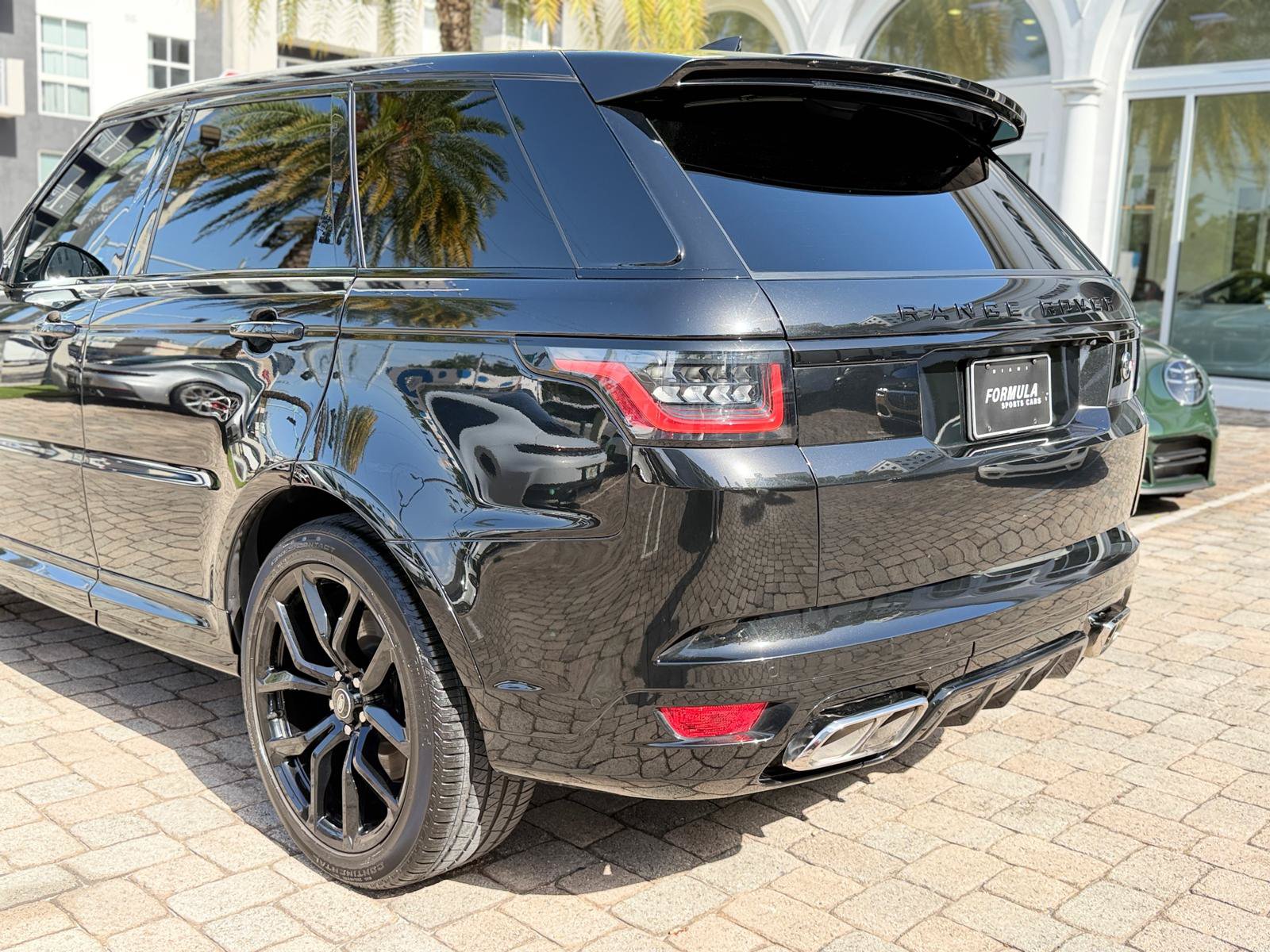 Used 2022 Land Rover Range Rover Sport SVR AWD/4WD image 11