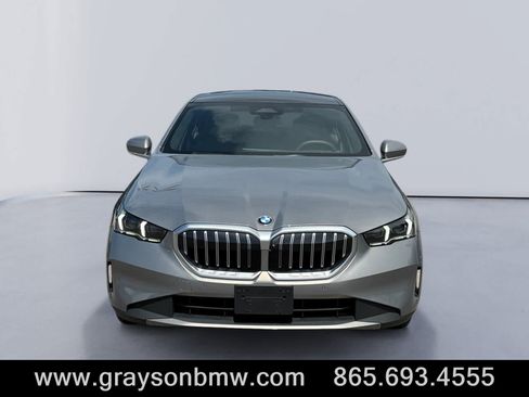 Used 2026 BMW 540i xDrive w/ Executive Package AWD/4WD image 8