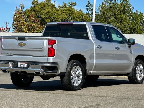 Used 2021 Chevrolet Silverado 1500 LTZ image 2