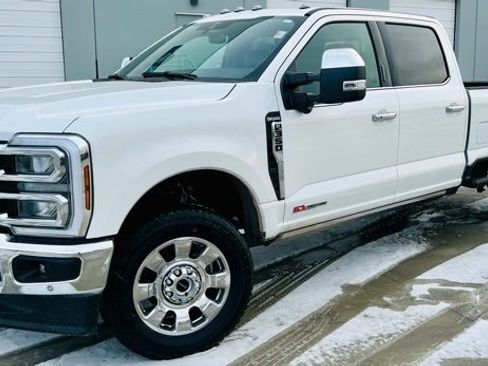 New 2026 Ford F350 King Ranch w/ Chrome Package image 3