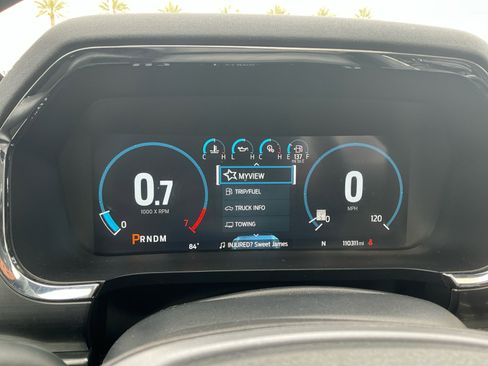 Used 2023 Ford F150 Lariat w/ Equipment Group 502A High image 10