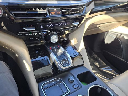 Used 2022 Acura MDX SH-AWD image 27