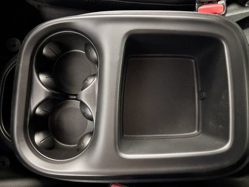 New 2026 Chrysler Pacifica Select FWD image 15