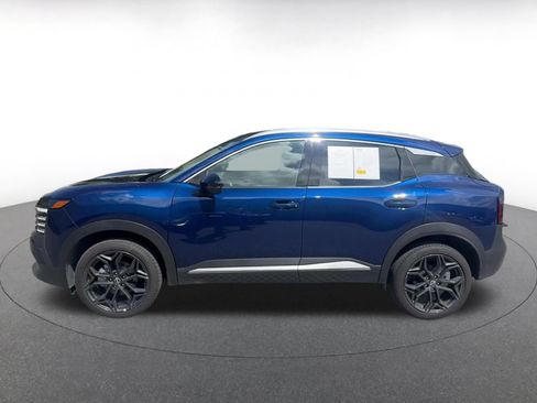Used 2026 Nissan Kicks SR FWD image 7