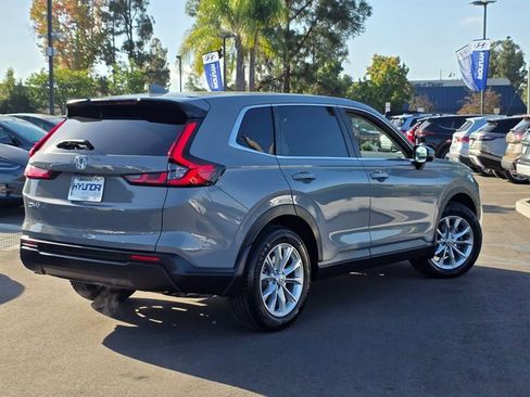 Used 2024 Honda CR-V EX-L image 5