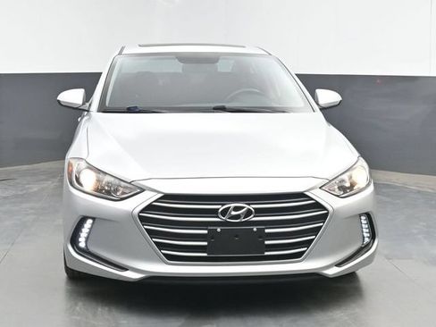 Used 2018 Hyundai Elantra Value Edition FWD image 3