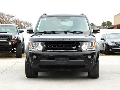 Used 2016 Land Rover LR4 HSE Silver Edition image 2