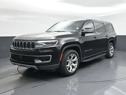 Used 2022 Jeep Wagoneer Series II AWD/4WD image 4