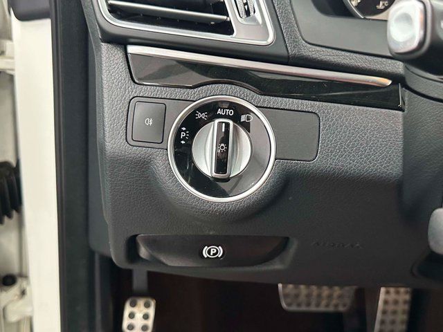 Used 2015 Mercedes-Benz E 400 4MATIC Coupe image 27