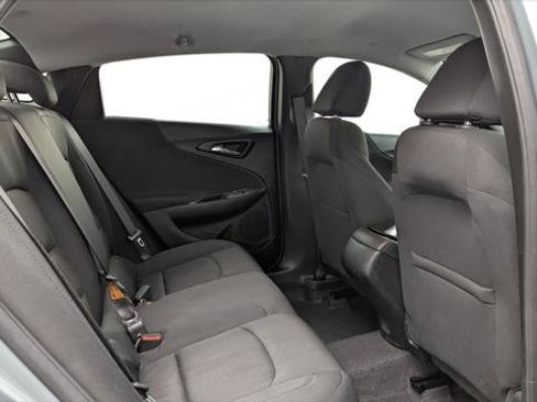 Used 2024 Chevrolet Malibu LS FWD image 18