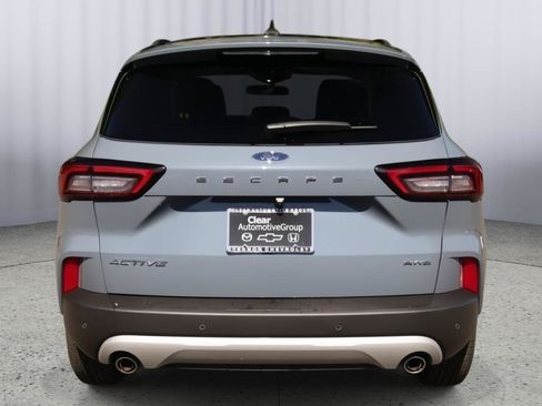 Used 2025 Ford Escape Active w/ Tech Pack #1 AWD/4WD image 21