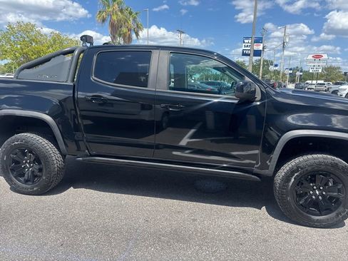 Used 2021 Chevrolet Colorado ZR2 w/ ZR2 Midnight Special Edition AWD/4WD image 4
