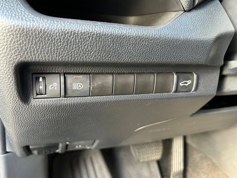 Used 2023 Toyota RAV4 XLE w/ Convenience Package FWD image 18