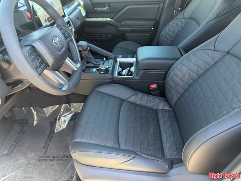 New 2026 Toyota Tacoma TRD Off-Road AWD/4WD image 13