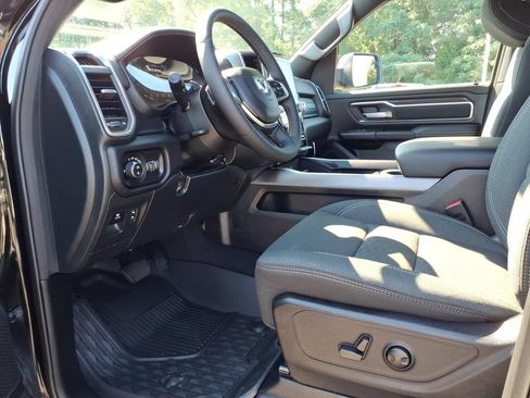 Used 2025 RAM 1500 Big Horn RWD image 12