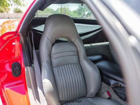 Used 1999 Chevrolet Corvette Coupe w/ Memory Pkg image 56