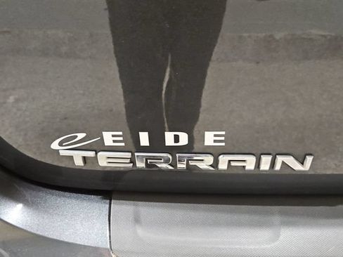 Used 2017 GMC Terrain SLE AWD/4WD image 37