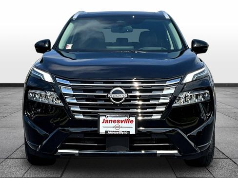 Certified 2026 Nissan Rogue Platinum w/ Platinum Premium Package AWD/4WD image 2