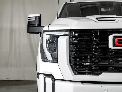 Used 2024 GMC Sierra 3500 Denali w/ Denali Reserve Package AWD/4WD image 41