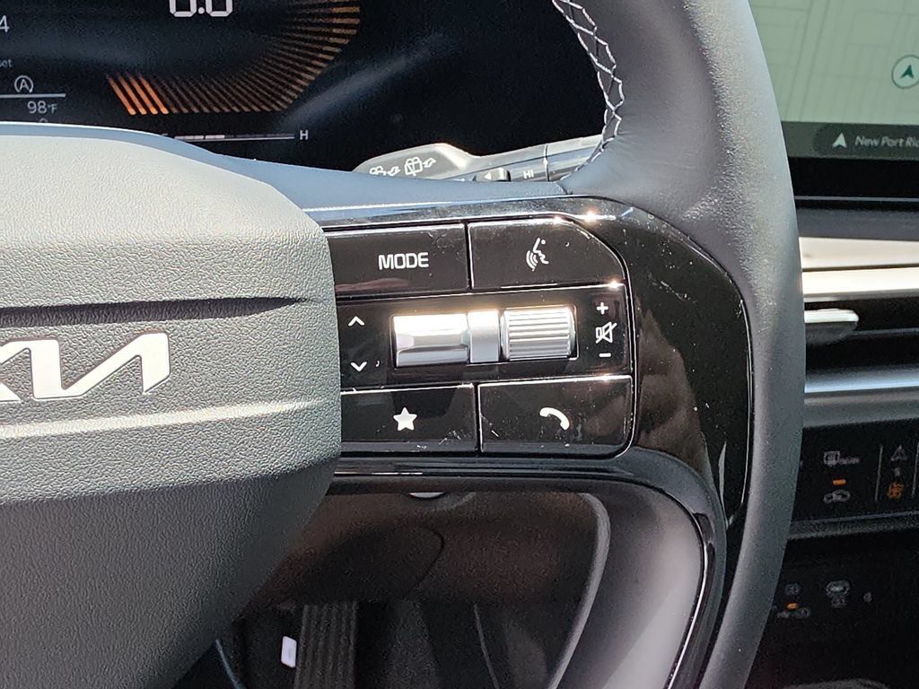 New 2026 Kia Sorento EX FWD image 32