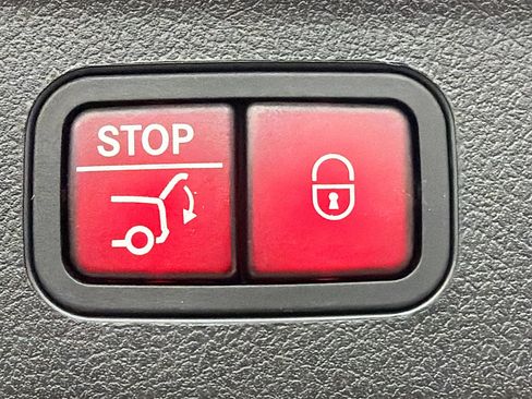 Used 2023 Mercedes-Benz GLE 450 4MATIC image 13