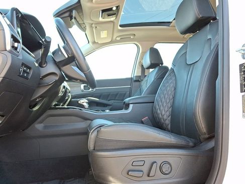 Certified 2022 Kia Sorento SX Prestige image 12