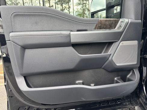New 2026 Ford F250 Lariat w/ Black Appearance Package image 11