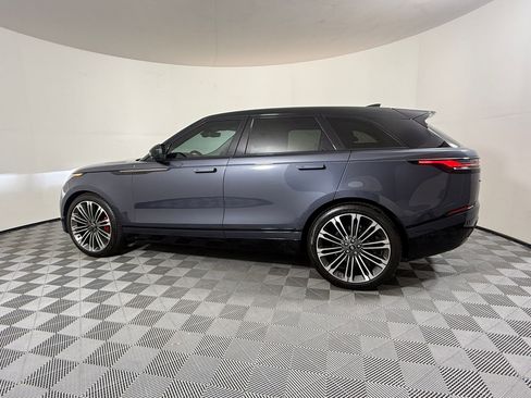 Used 2025 Land Rover Range Rover Velar Dynamic SE image 2