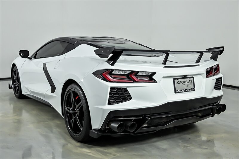 Used 2021 Chevrolet Corvette Stingray Coupe w/ 1LT RWD image 8