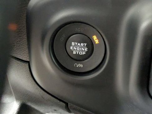 Used 2020 Jeep Wrangler Unlimited Sport AWD/4WD image 22