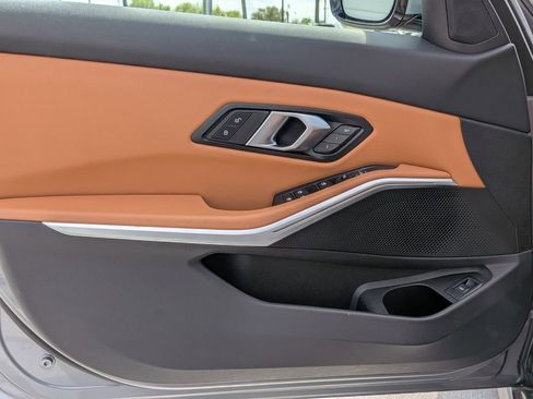 Used 2024 BMW 330i Sedan w/ Premium Package image 10