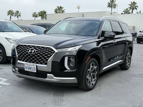Used 2022 Hyundai Palisade Calligraphy image 1